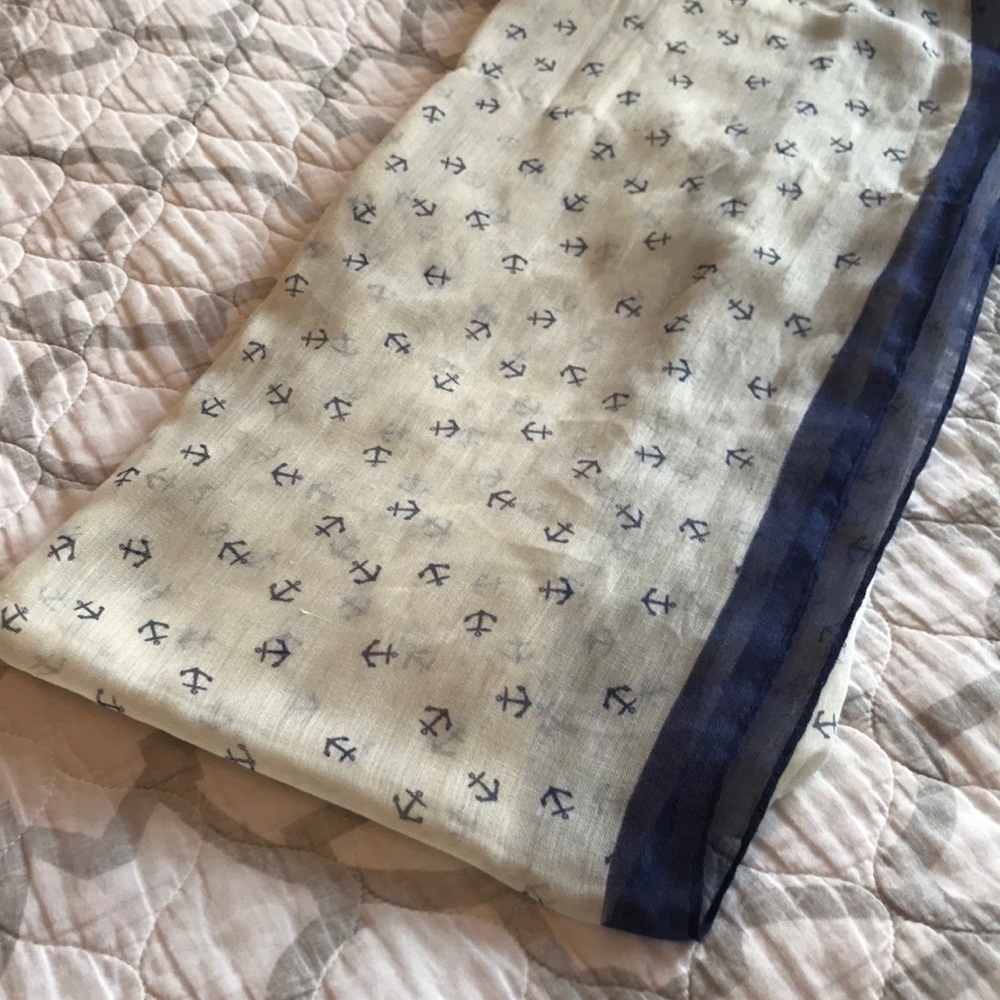 Oversized Anchor Scarf